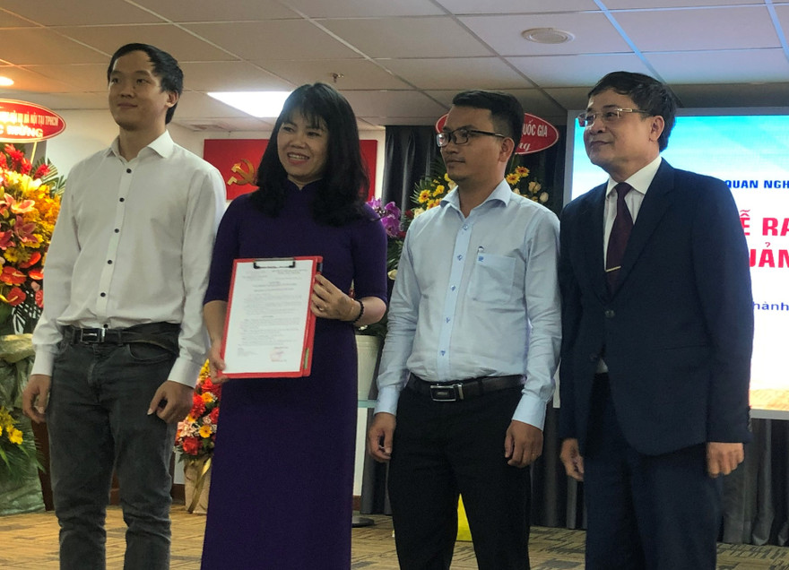 Ra mắt Văn phòng đại điện Tạp chí Quản lý Nhà nuoc17 tại TPHCM