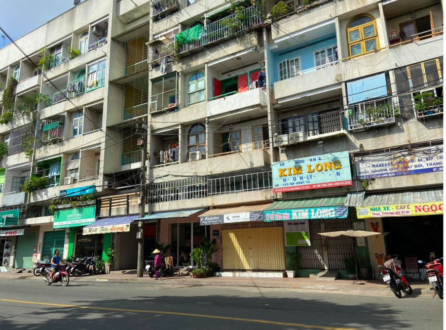 TPHCM cách ly tập trung 2 người tiếp xúc bệnh nhân 420 ​