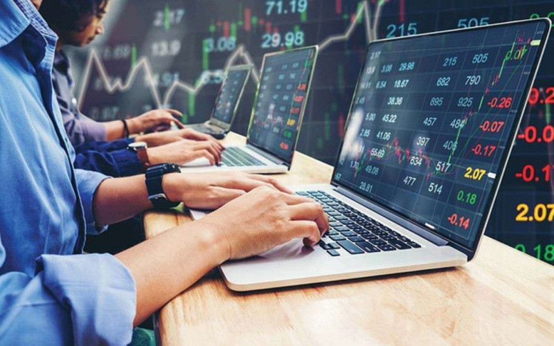 Nhà đâu tư trong nước tỏ ra thận trọng sau khi ông Trump áp thuế 200 tỷ USD hàng Trung Quốc