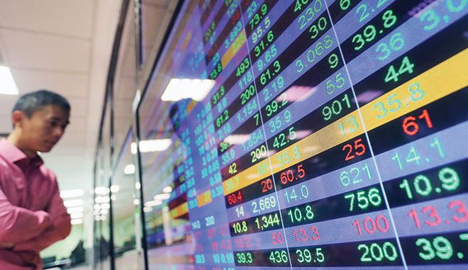 Nhiều cổ đông mong chờ chia cổ tức bằng tiền mặt hơn là cổ phiếu