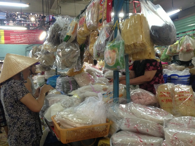 Thực phẩm chay đắt hàng trong ngày rằm tháng Giêng