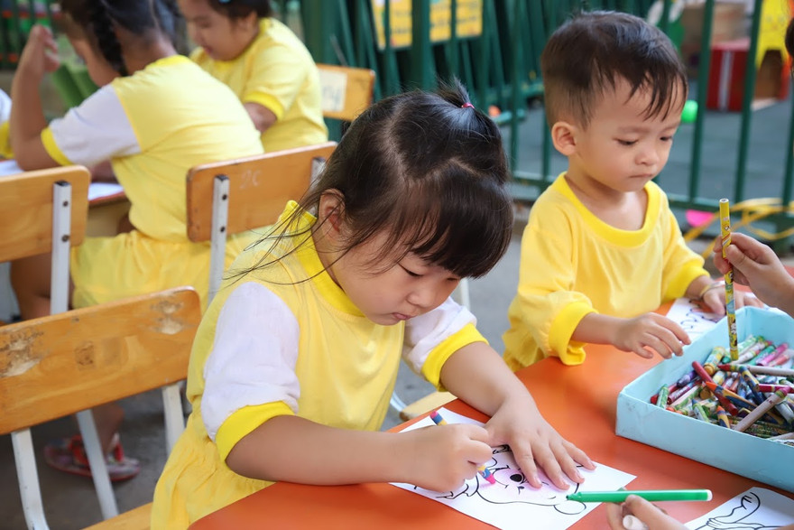 Nhiều hoạt động chăm sóc, vui chơi cho trẻ nhân ngày Thế giới nhận thức về tự kỷ