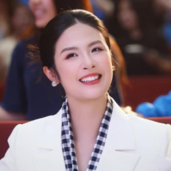 Nghệ sĩ Việt 'đốt cháy' sân khấu 'Hành trình từ Trái tim'