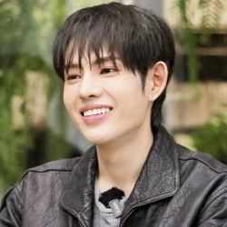 Dillan Hoàng Phan: 'Tôi giàu từ năm 20 tuổi'