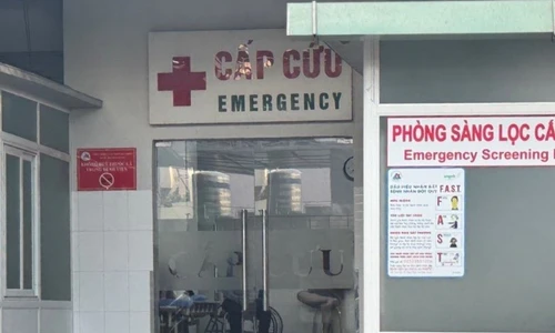 Cùng ăn bánh mì tại một xe bán dạo, hơn 30 người ở Lâm Đồng nhập viện