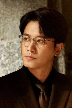 "Mẹ đẻ" Nghịch Ái sản xuất phim mới, Bành Quán Anh từng là nam chính tin đồn