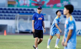 HLV Kim Sang-sik công bố danh sách U22 Việt Nam dự SEA Games 33