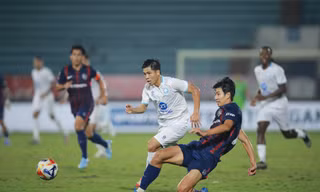 Thép Xanh Nam Định hòa Johor, vào bán kết Cúp C1 Đông Nam Á với ngôi nhất bảng