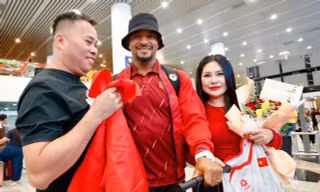 Đội tuyển Việt Nam tươi rói tại Kuala Lumpur 