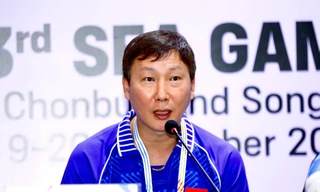 HLV Kim Sang-sik bất ngờ khen ngợi U22 Philippines trước bán kết SEA Games 33