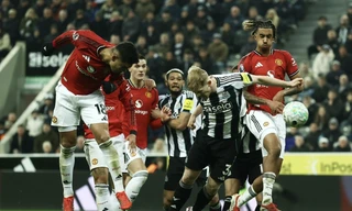 HIGHLIGHTS: MU cay đắng thua 10 người của Newcastle
