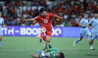 HIGHLIGHTS : Vạn Sự toả sáng, đội tuyển nữ Việt Nam thắng nghẹt thở Ấn Độ 