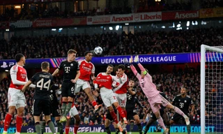 Liverpool đại bại ở Champions League 