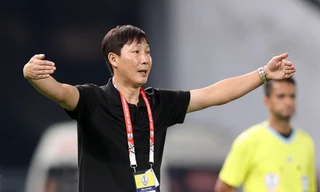 HLV Kim Sang-sik sẽ dẫn dắt U23 Việt Nam tại vòng loại U23 châu Á 2026 