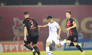 Vòng 4 giải bóng đá VĐQG: Hiện tượng lạ Ninh Bình 