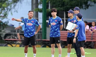 Trợ lý ông Kim Sang-sik bất ngờ lên ‘sếp’ lớn một đội bóng 