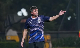 Từ Troussier đến Harry Kewell: Khi thương hiệu không đảm bảo cho chiến thắng 