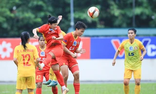 Phạm Hải Yến toả sáng rực rỡ trong ngày Hà Nội đánh bại Phong Phú Hà Nam 