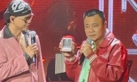 Phan Đinh Tùng 'chơi lớn', tặng nhẫn kim cương cho Tự Long, công bố dự án 'khủng' năm 2026