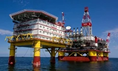 Ukraine tấn công giàn khoan dầu Nga trên Biển Caspi lần thứ ba trong một tuần