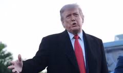 Chiến lược thuế quan của Tổng thống Trump tiếp tục bị tòa án Mỹ 'tuýt còi'