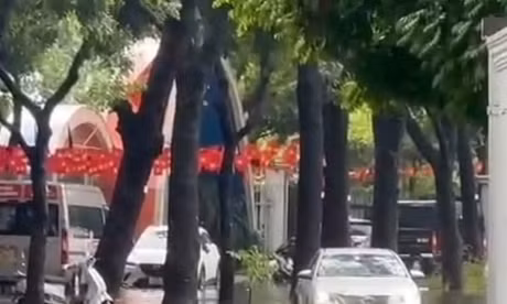 TP NOW: Hà Nội mưa lớn, ngập tại một số tuyến phố