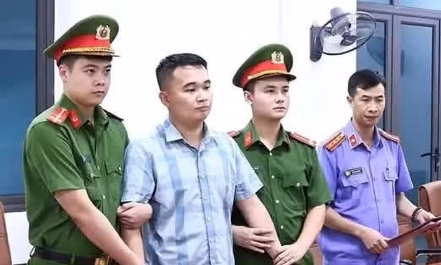 Vụ gian lận thi cử tại Tuyên Quang: Thư ký điểm thi khai cách hướng dẫn thí sinh làm bài