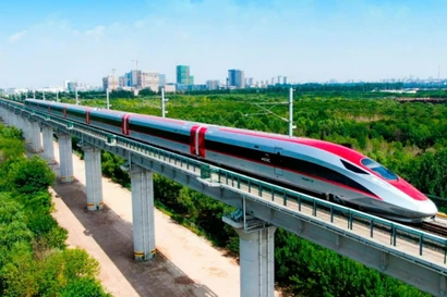 Kiến nghị 'nắn' đường sắt tốc độ cao Bắc - Nam qua Quảng Ngãi