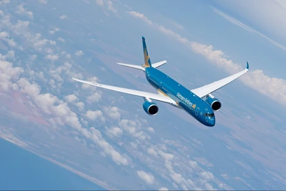 Nhiên liệu hàng không tăng mạnh, nguy cơ kéo giá vé máy bay đi lên