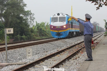 Kỹ sư Việt tự tin làm chủ công nghệ 'đón sóng' đường sắt tốc độ cao