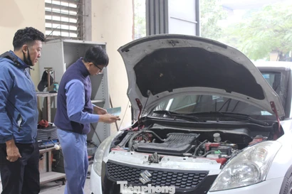 Siết kiểm định khí thải sau Tết, chủ xe cần chuẩn bị gì?