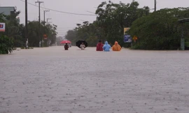 Đợt mưa lớn ở miền Trung sẽ vượt mức dự báo trước đó