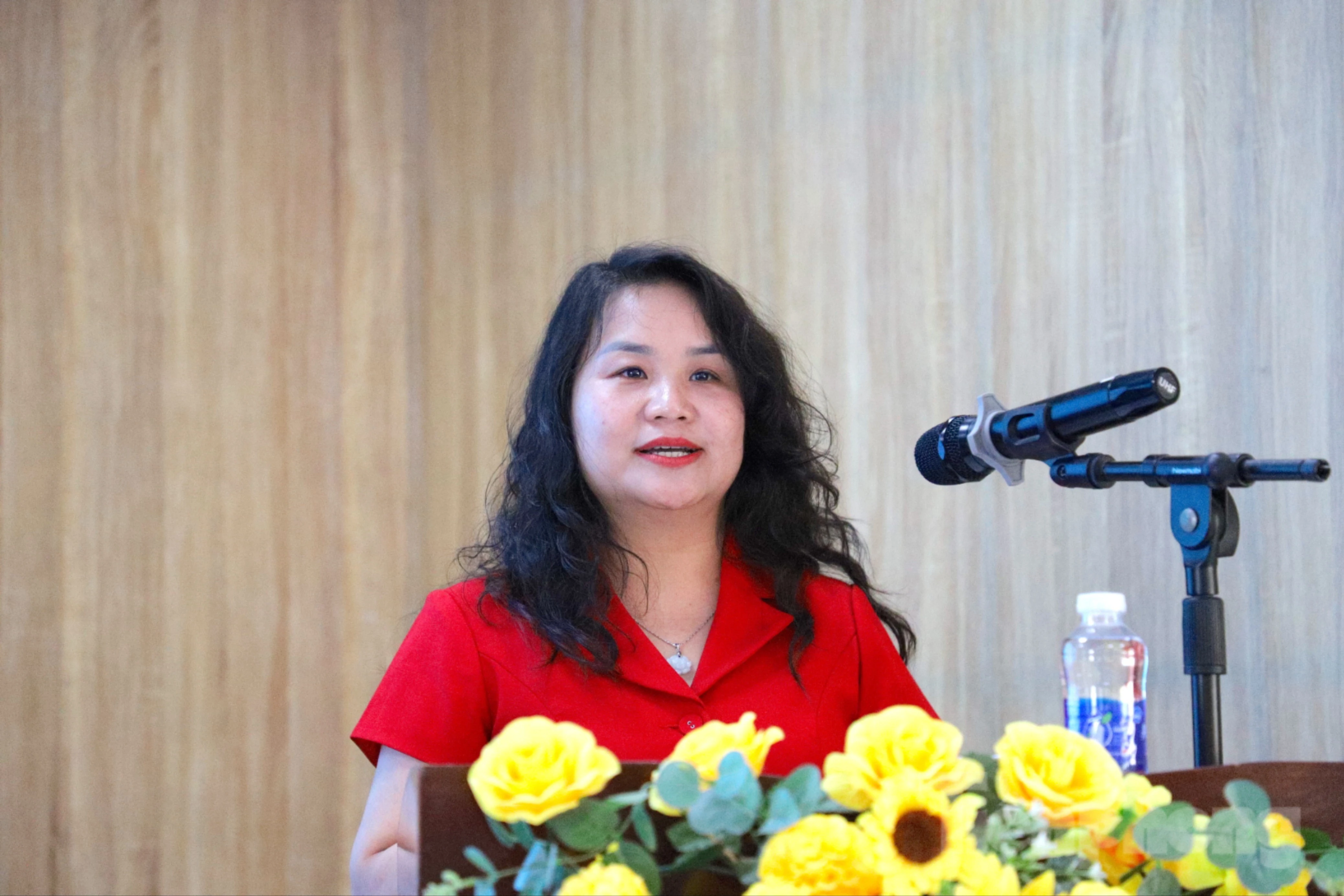 Ứng Cử Đại Biểu Quốc Hội Khóa XVI Cam Kết Gắn Bó Cử Tri Tại An Giang