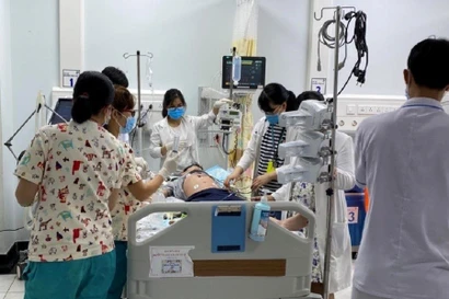 Cơn giận bộc phát tuổi dậy thì suýt đoạt mạng bé gái