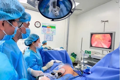 Cứu nữ bệnh nhân ung thư cả 2 bên vú bằng phương pháp mới
