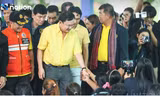 Cựu Thủ tướng Thái Lan Thaksin thăm người dân sơ tán vì xung đột
