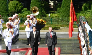 Chủ tịch nước Lương Cường chủ trì lễ đón chính thức Quốc vương Jordan