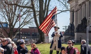 Biểu tình rầm rộ khắp 50 bang của Mỹ