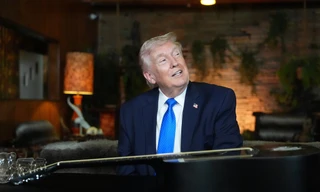 Đằng sau cú ‘bẻ lái’ đột ngột của Tổng thống Mỹ Trump với Iran