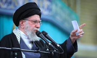 Iran cảnh báo Tổng thống Mỹ Trump chớ nhắm vào Đại giáo chủ Khamenei