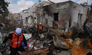 Dấu hỏi lớn sau vụ tên lửa Iran xuyên thủng hệ thống phòng không nổi tiếng của Israel