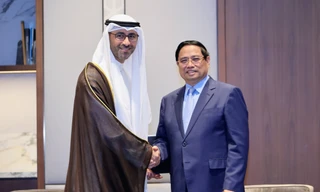 Thủ tướng đề nghị Tập đoàn Dầu khí quốc gia Kuwait mở kho xăng dầu ngoại quan tại Việt Nam