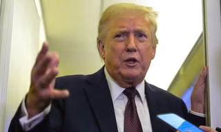 Tổng thống Mỹ Trump nói có thể hoãn thăm Trung Quốc, cảnh báo 'điều rất tồi tệ' với NATO