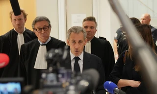 Cựu Tổng thống Pháp Sarkozy lĩnh án 5 năm tù trong vụ án gây chấn động