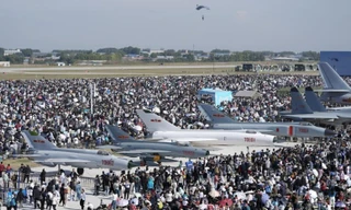 Xuất khẩu vũ khí của Trung Quốc giảm mạnh