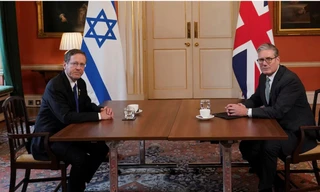 Thủ tướng Anh tỏ thái độ gay gắt trong cuộc gặp Tổng thống Israel