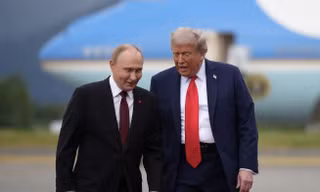 Cuộc tái ngộ của Tổng thống Trump với Tổng thống Putin tiềm ẩn rủi ro