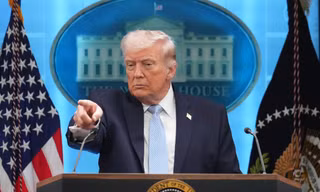 Lợi bất cập hại từ lời đe dọa ‘xoá sổ Iran' của Tổng thống Mỹ Trump