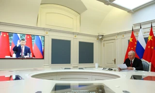 Chủ tịch Trung Quốc Tập Cận Bình điện đàm với lãnh đạo Nga và Mỹ