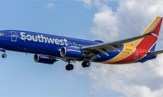 Mỹ lại xảy ra sự cố máy bay suýt va chạm trên không 